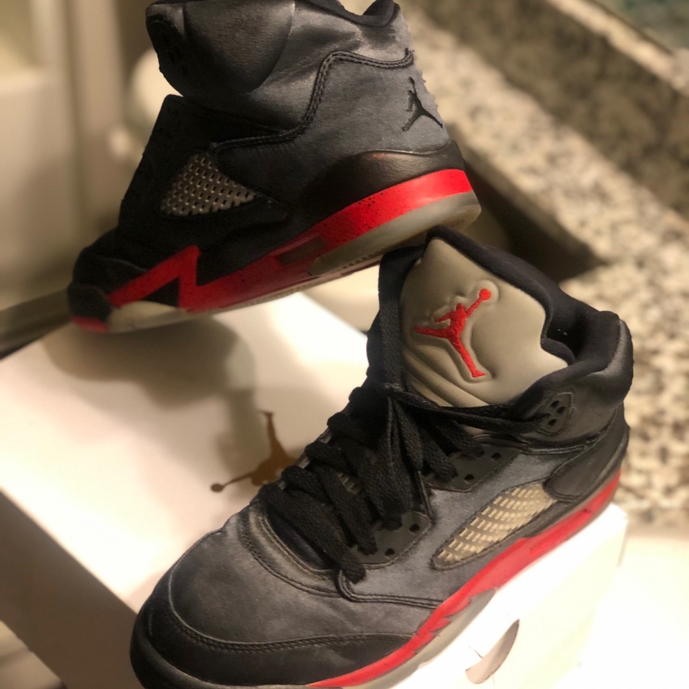 Jordan Retro 5 “Satin Red”